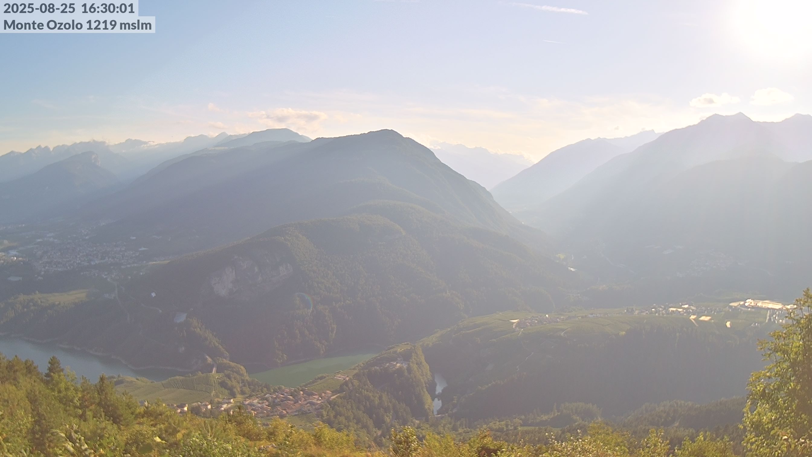 immagine della webcam nei dintorni di Ruffré Mendola: webcam Novella