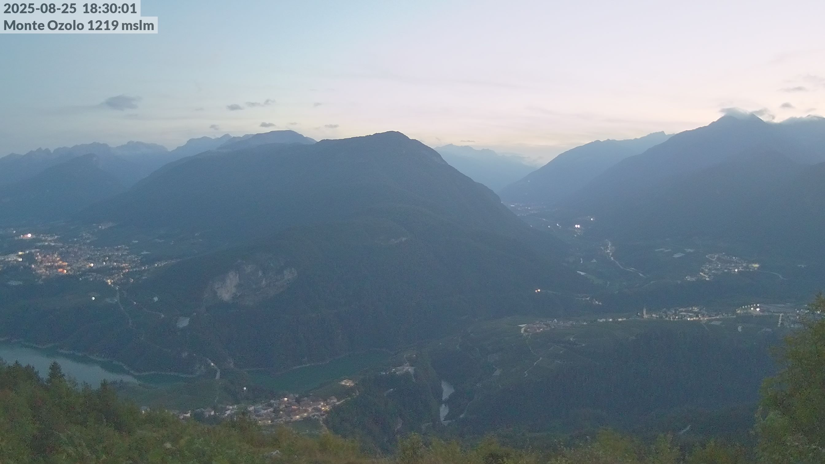 immagine della webcam nei dintorni di Ruffré Mendola: webcam Novella