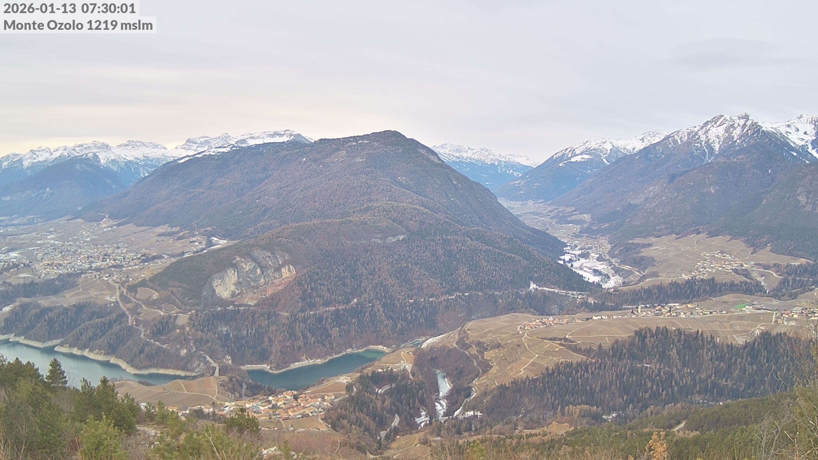 immagine della webcam nei dintorni di Cortaccia sulla Strada del Vino: webcam Novella