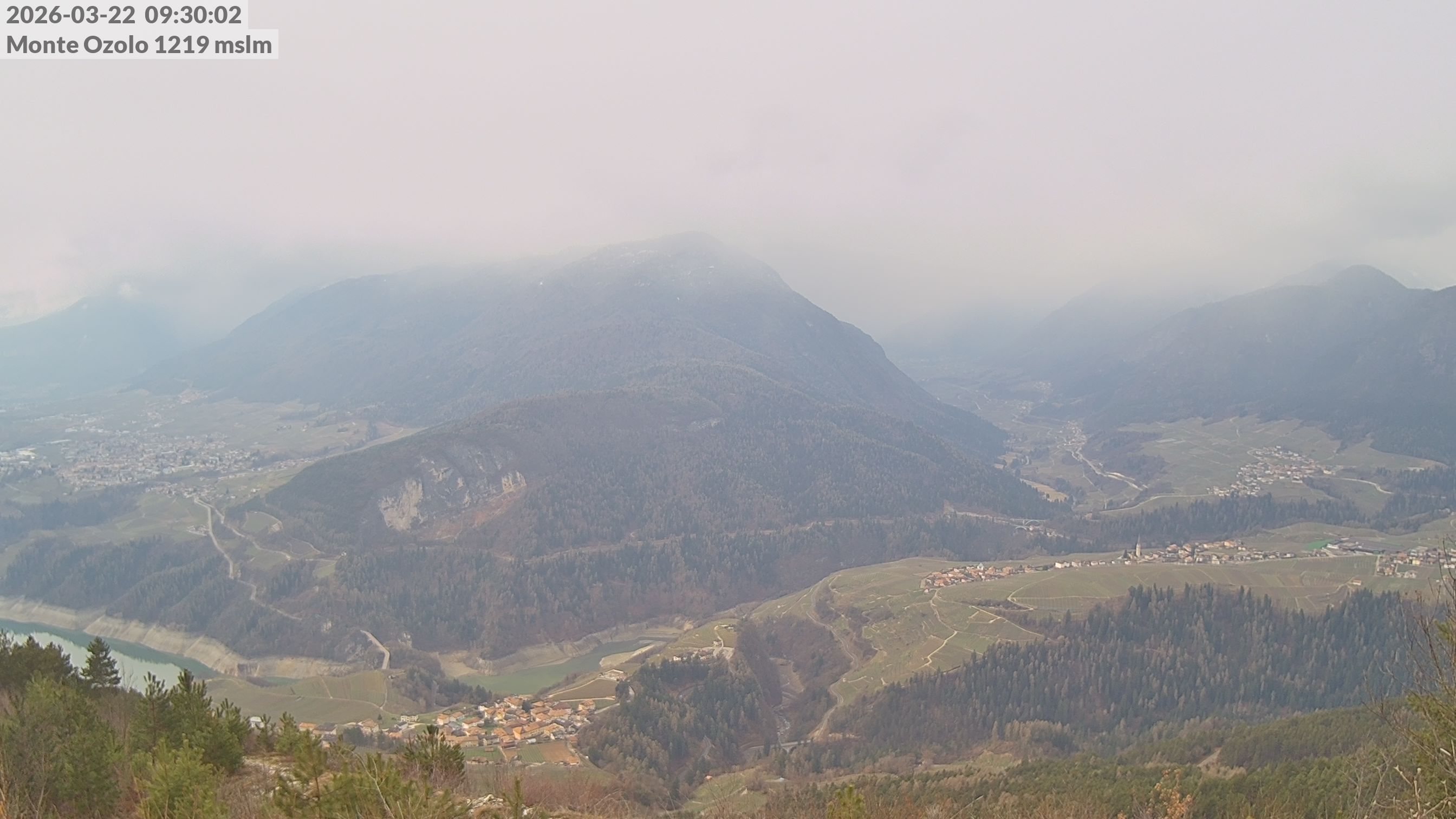 immagine della webcam nei dintorni di Ruffré Mendola: webcam Novella