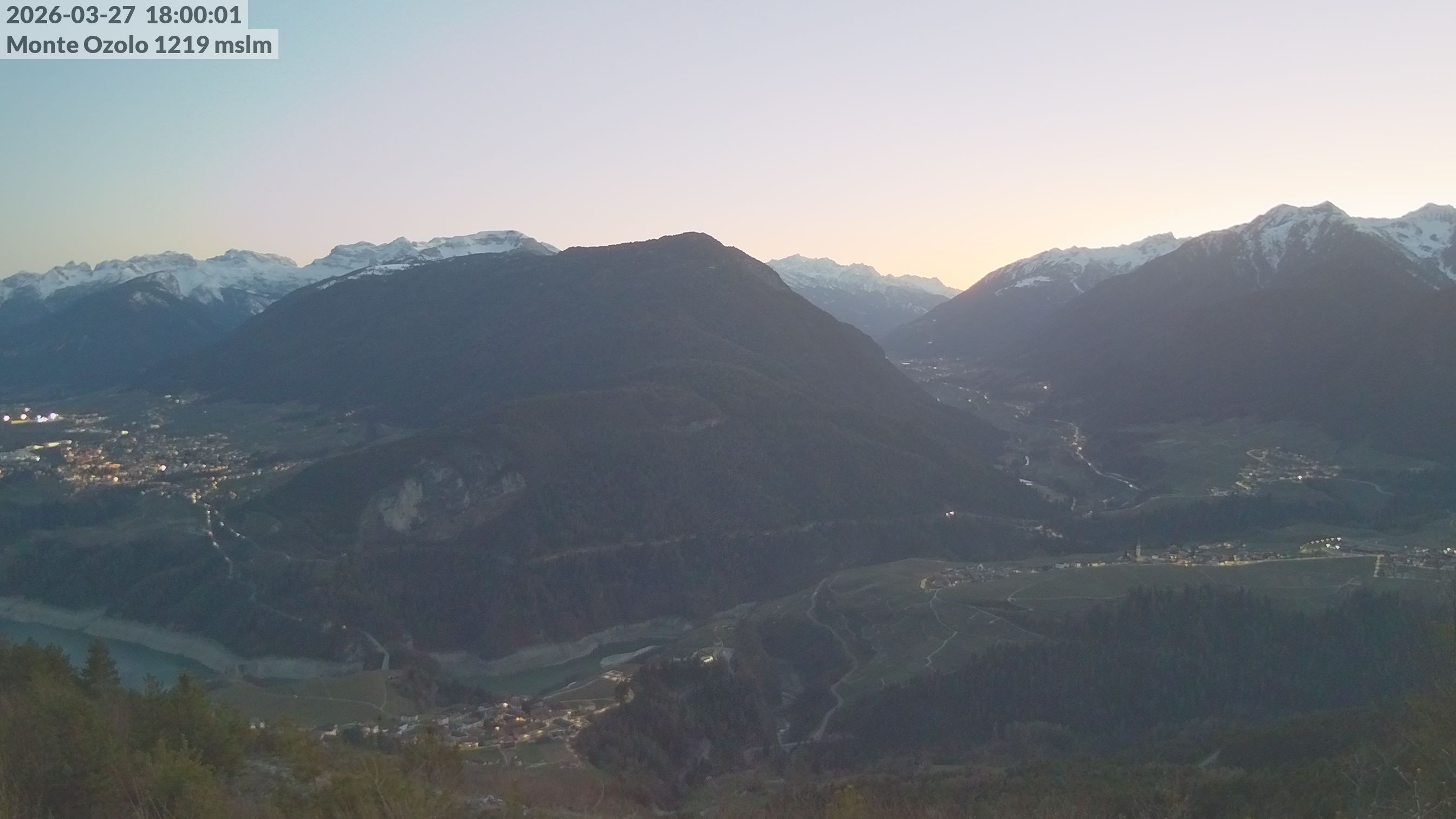 immagine della webcam nei dintorni di Caldaro sulla Strada del Vino: webcam Novella