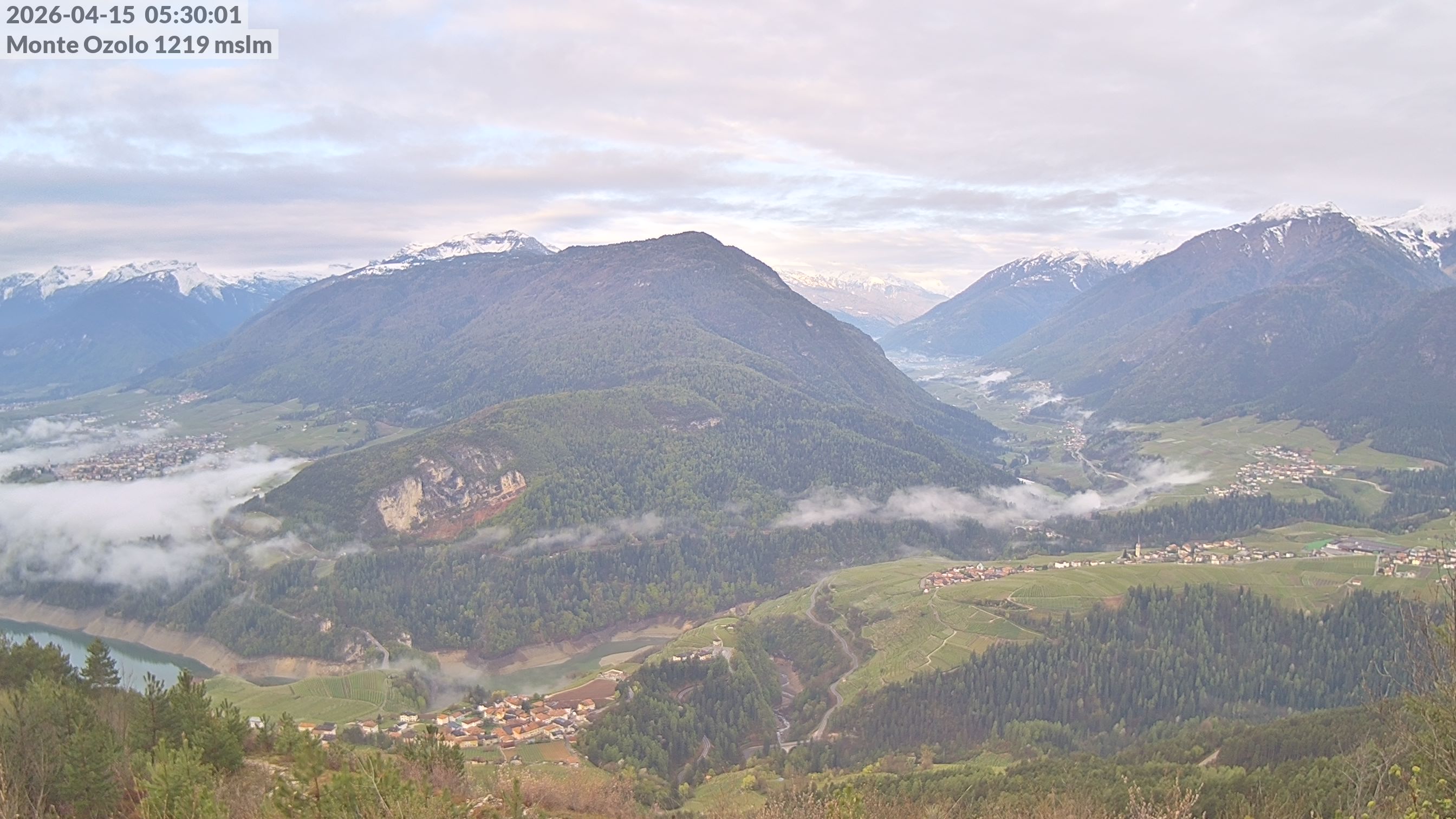 immagine della webcam nei dintorni di Cortaccia sulla Strada del Vino: webcam Novella