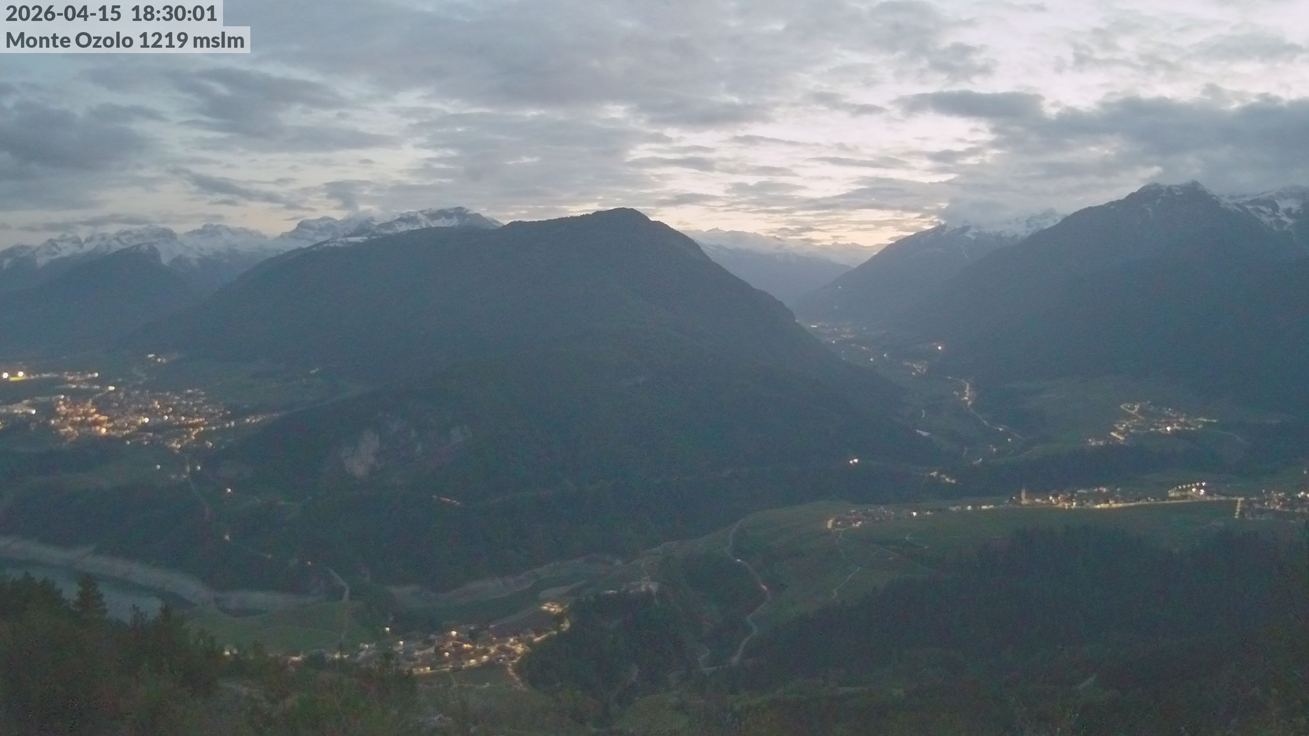 immagine della webcam nei dintorni di Cortaccia sulla Strada del Vino: webcam Novella