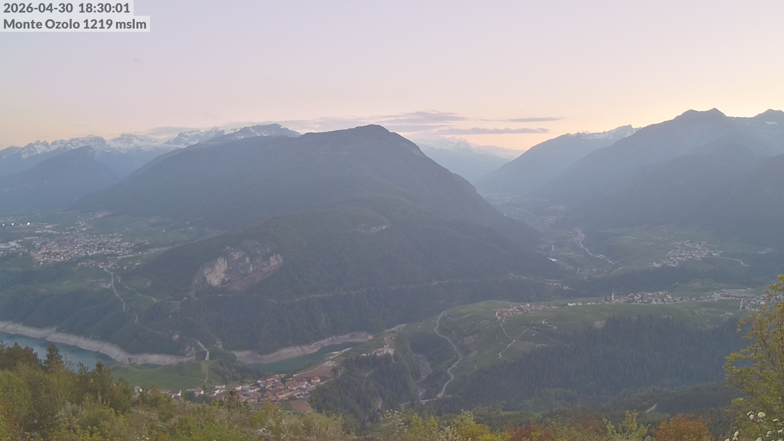 immagine della webcam nei dintorni di Ruffré Mendola: webcam Novella