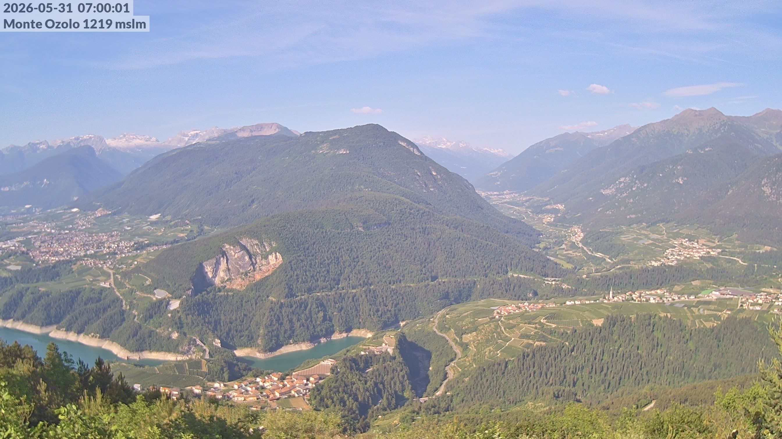 immagine della webcam nei dintorni di Cortaccia sulla Strada del Vino: webcam Novella