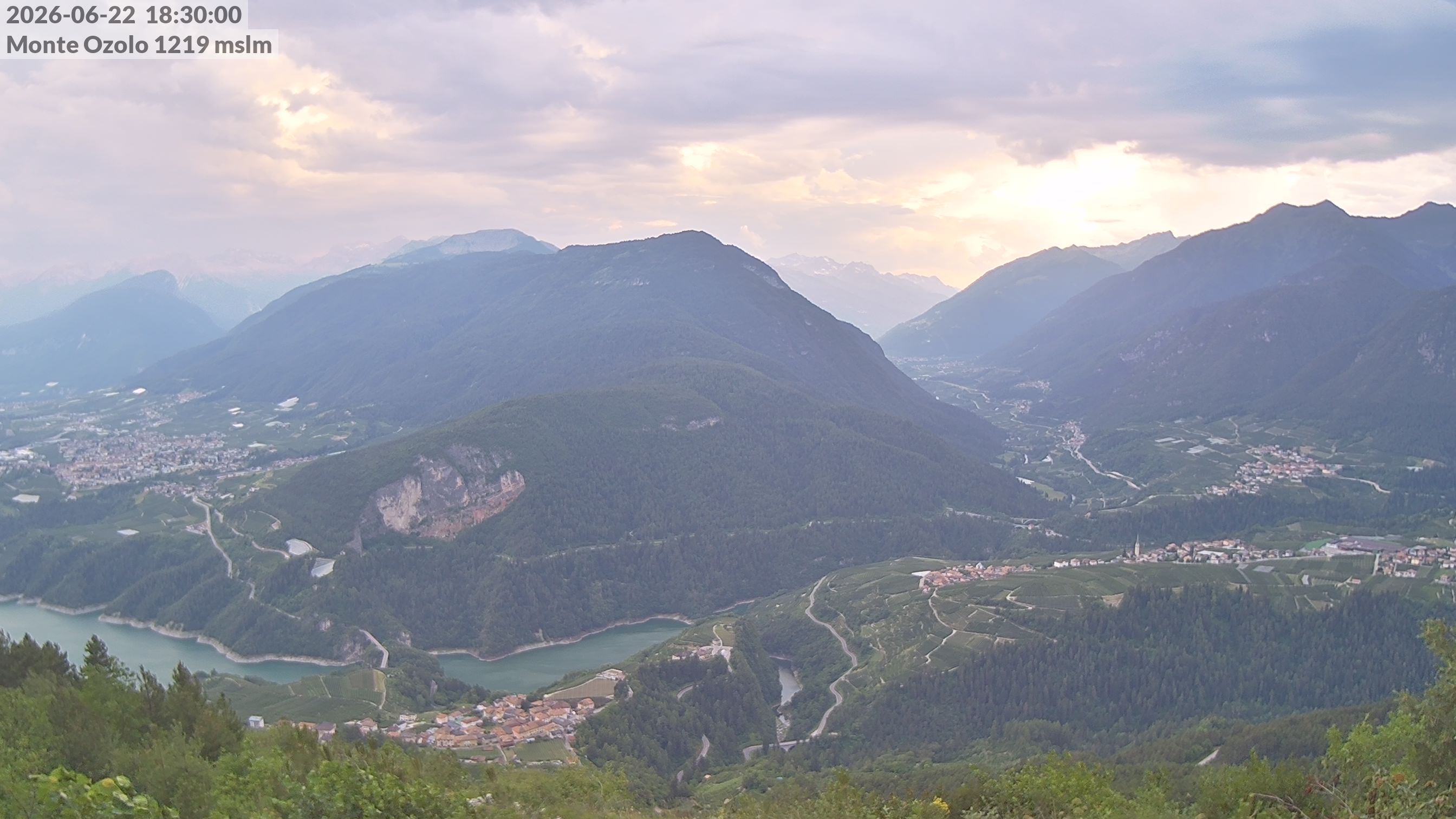 immagine della webcam nei dintorni di Marilleva: webcam Novella