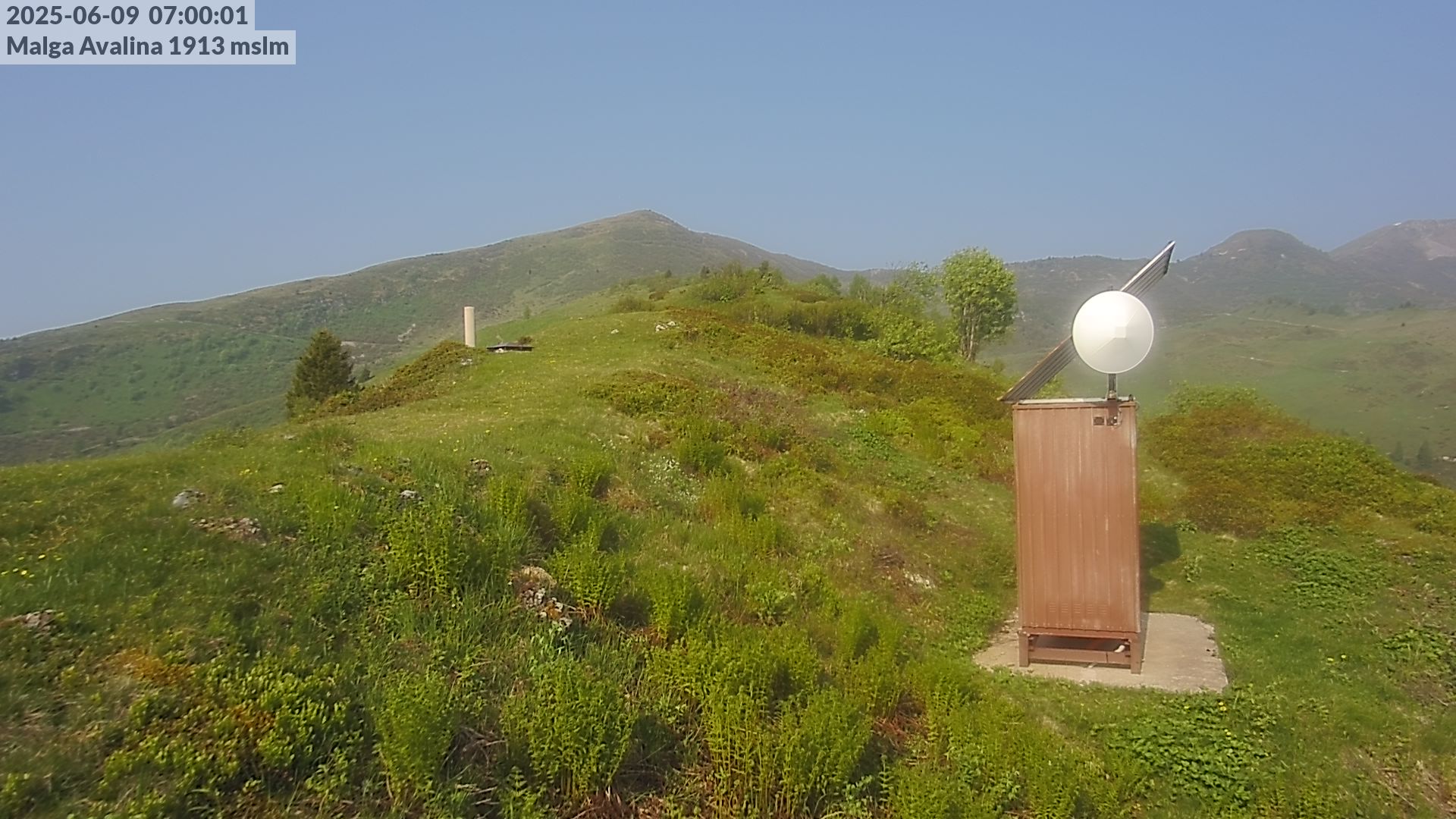 immagine della webcam nei dintorni di Molina di Ledro: webcam Roncone