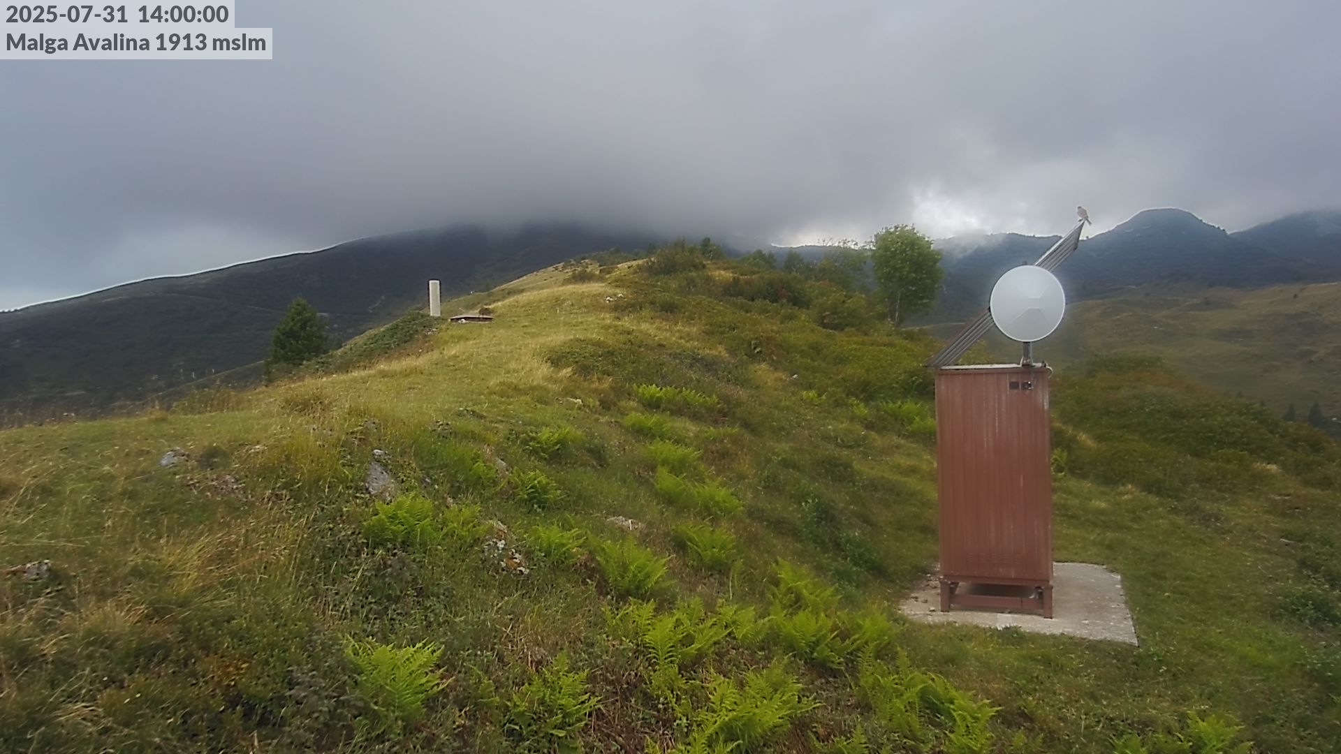 immagine della webcam nei dintorni di Tiarno di Sopra: webcam Roncone