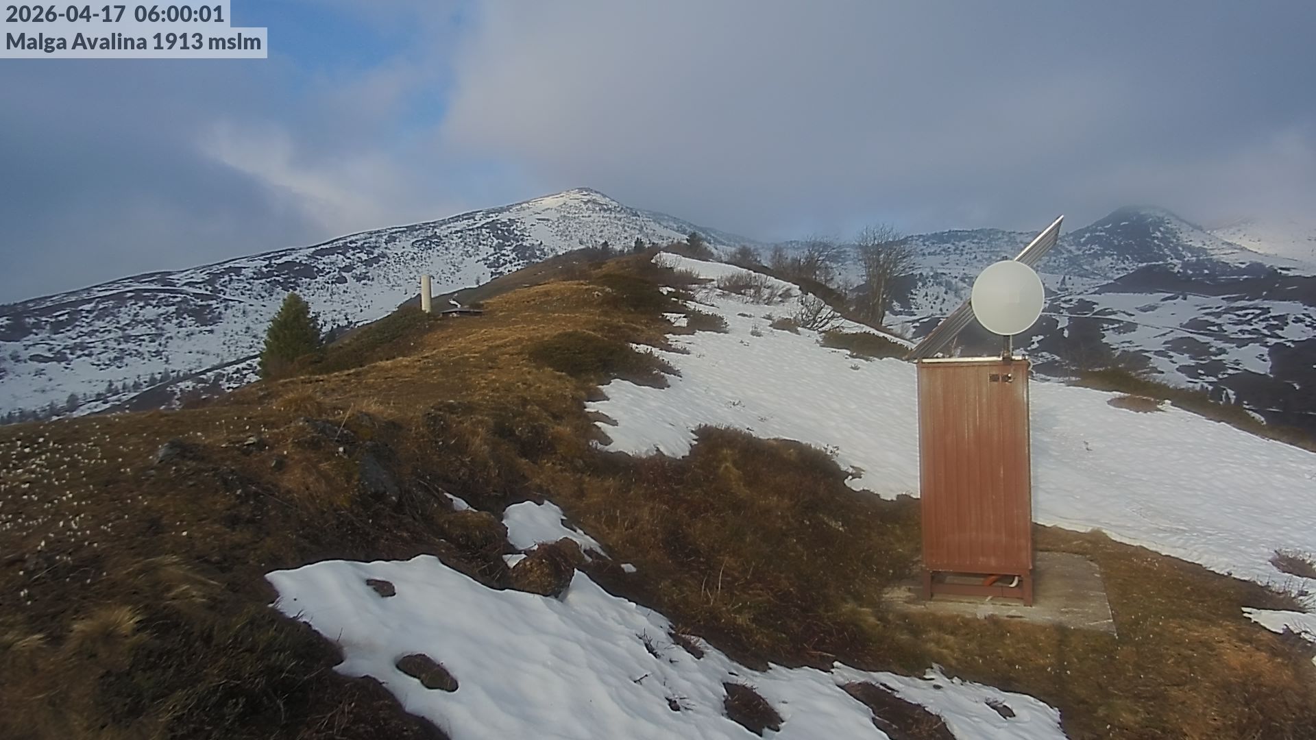 immagine della webcam nei dintorni di Cevo: webcam Roncone